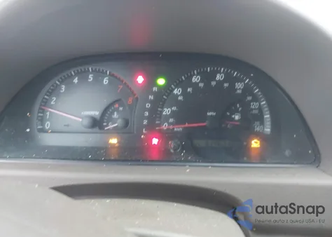 2003 Toyota Camry Le V6 from USA, damaged, VIN 4T1BF30K33U557973